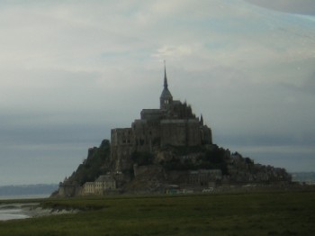 モンサンミシェル遠景 モンサンミシェル遠景