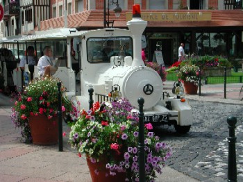 ドーヴィルのトラクター ドーヴィルのトラクター