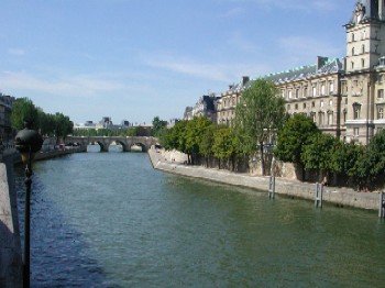 セーヌの流れ セーヌの流れ