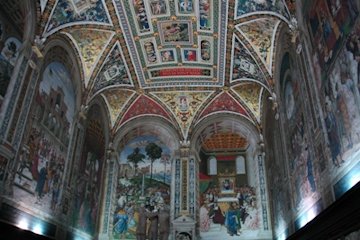 LIBRERIA DI PICCOLOMINI